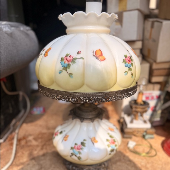 Vtg 3-w Hand Painted Flowers Butterflies Melon Shade Table Dresser Lamp 23” Tall